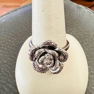 Sterling Silver Rose-Style Flower Ring - Silver